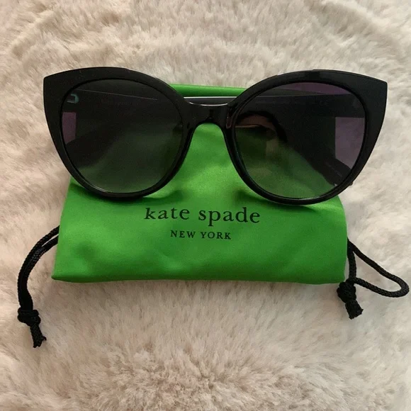 kate spade | Accessories | New Kate Spade Samantha  display picture 1
